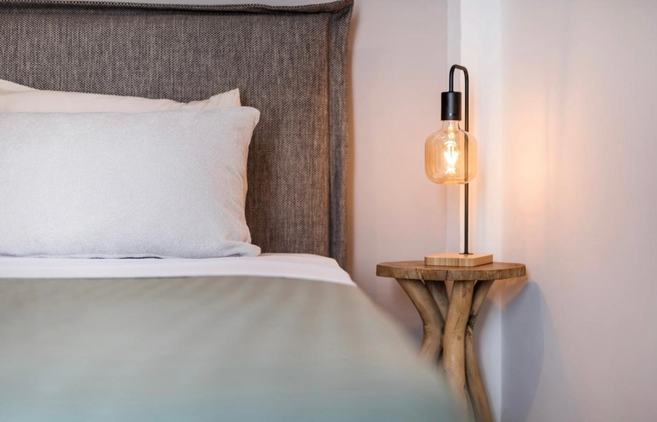 Eleusis Suites Α Luaran gambar
