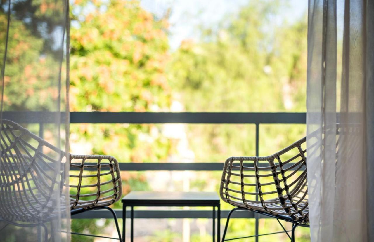Eleusis Suites Α Luaran gambar